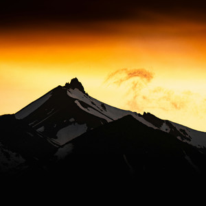 KTV嫖妓嫖到戴面具的麻麻
